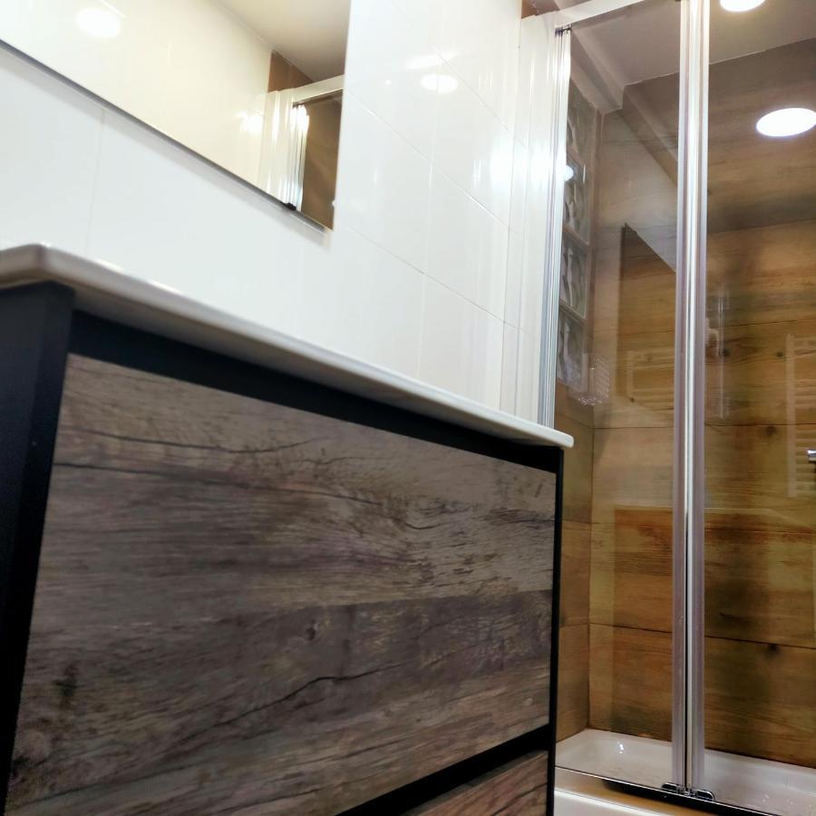 La Puerta Al Centro De Logrono Vino Crianza Y Desayuno Incluidos公寓 外观 照片